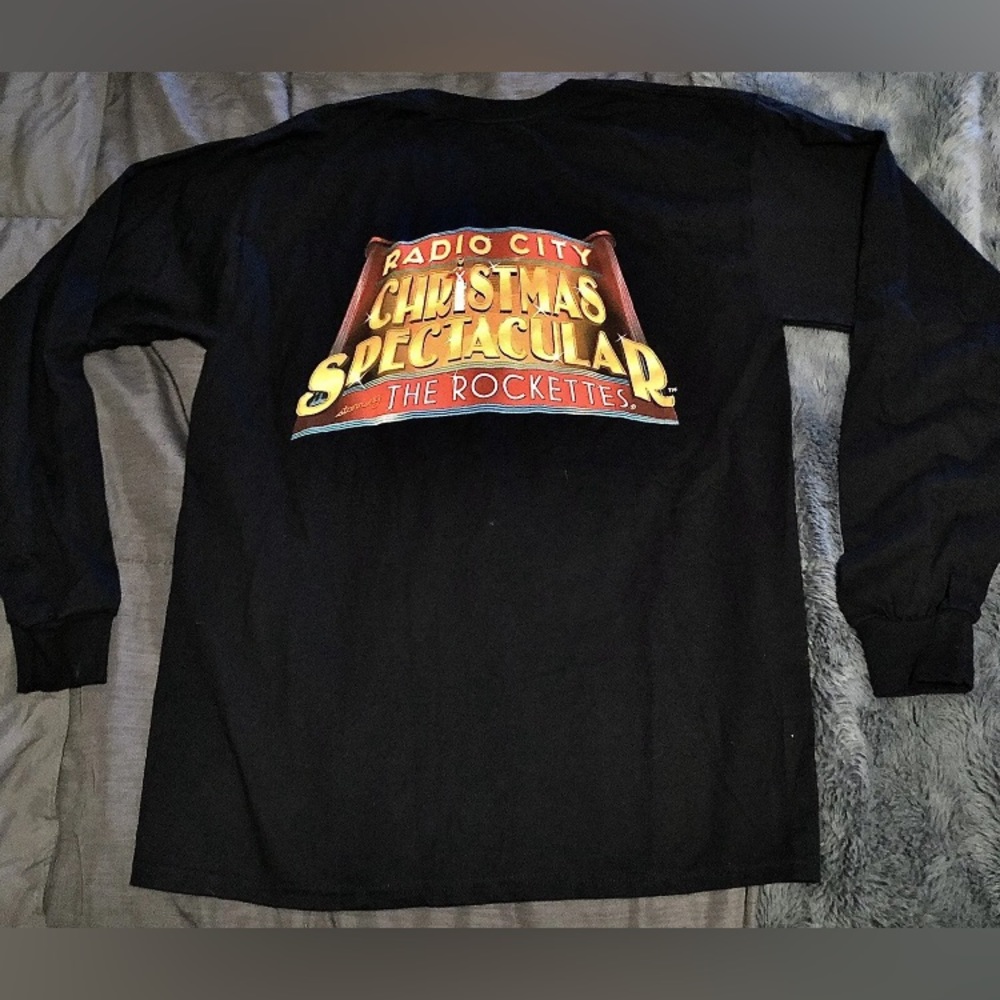 Vintage RADIO CITY Christmas Spectacular The Rockettes Tshirt Mens sz M L/S NEW